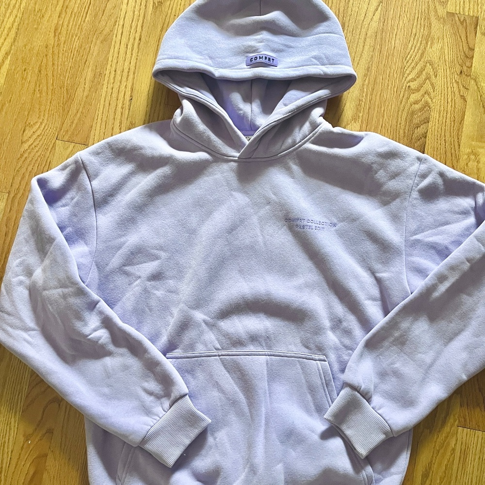 BRAND NEW Comfort hoodie size small